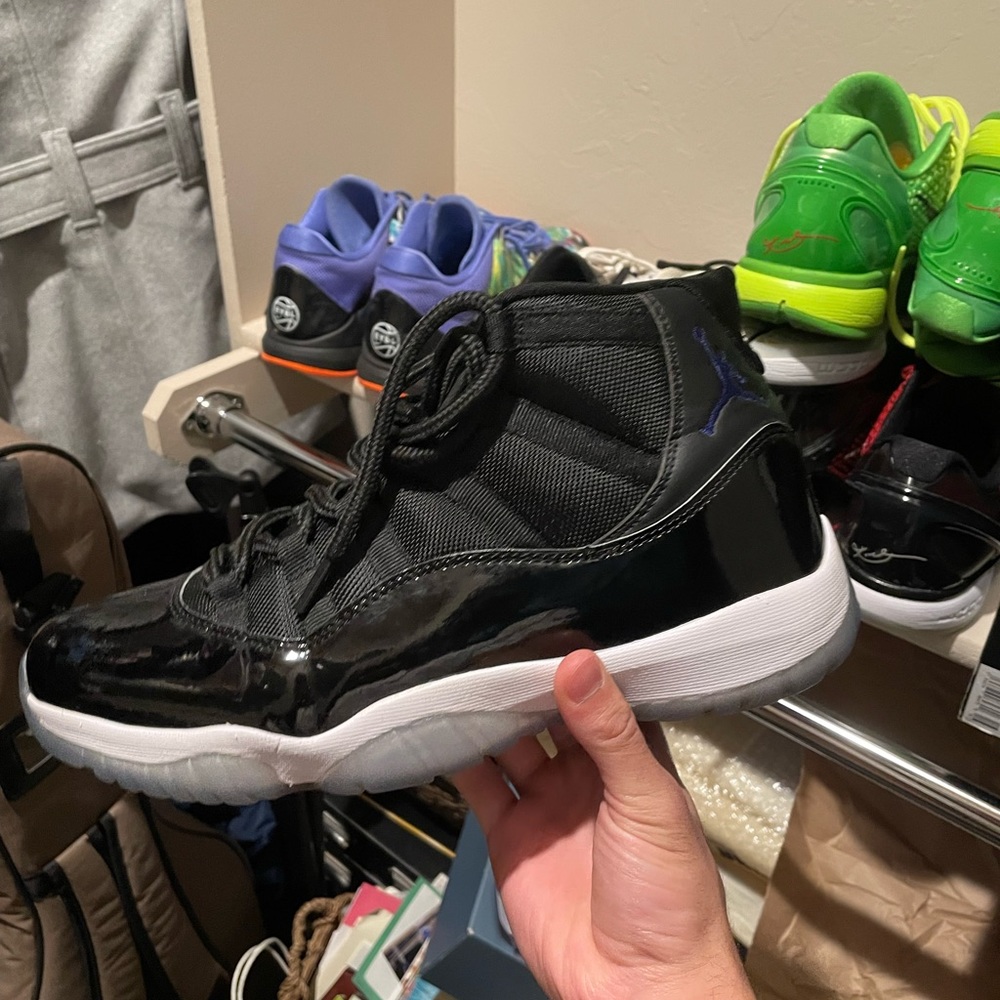 Jordan 11 space jams size 11 OG box